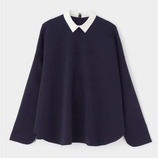 ADORE - 定価3.5万 ADORE ベーシックアムンゼンブラウス グレー ADORE - 定価3.5万 ADORE ベーシックアムンゼンブラウス グレー