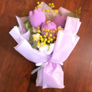 【可愛い❣️】枯れないブーケ　毛糸製　小花はプラ製　お祝い　卒業　卒園(置物)