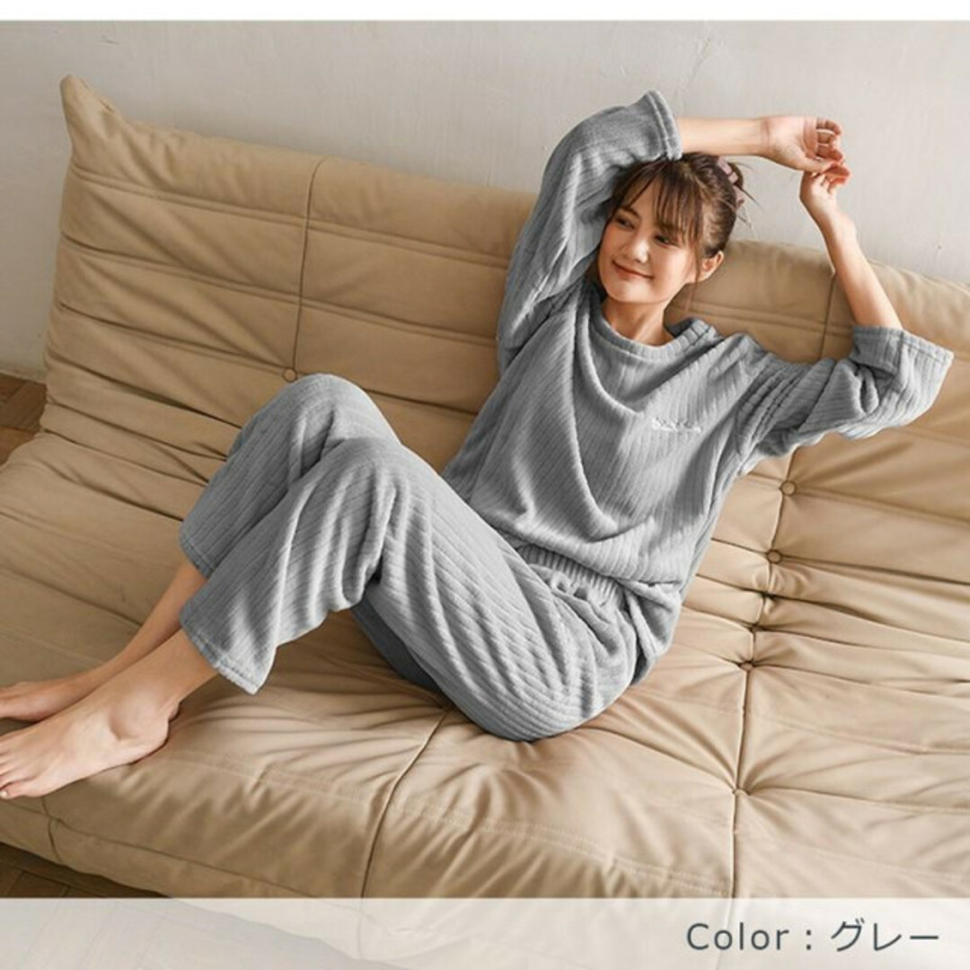 ホワイト ふわもこ ルームウェア レディース あったか パジャマ 上下セット レディースのルームウェア/パジャマ(パジャマ)の商品写真