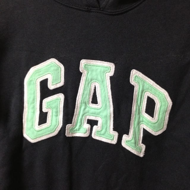 GAP(ギャップ)のパーカー レディースのトップス(パーカー)の商品写真