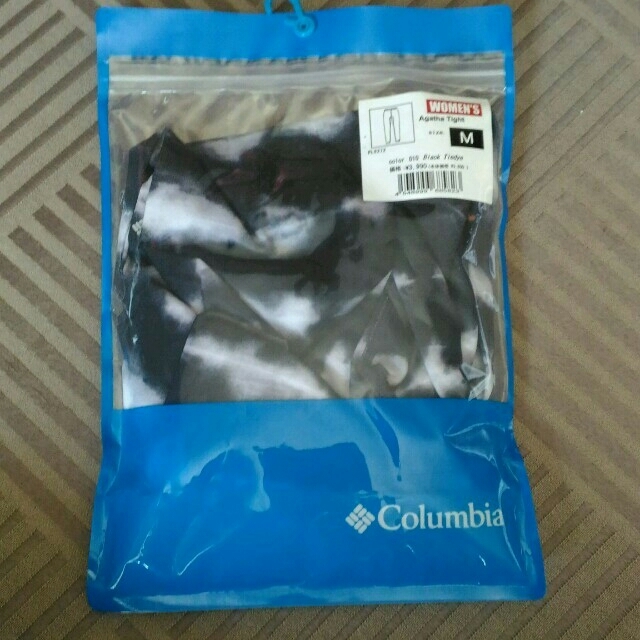 Columbia(コロンビア)のColombia　Agatha tight 新品未使用品　レギンス　タイツ レディースのレッグウェア(レギンス/スパッツ)の商品写真