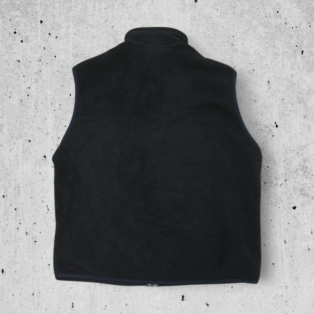 patagonia(パタゴニア)の古着 90s USA製 PATAGONIA SYNCHILLA FLEECE VEST BLACK パタゴニア シンチラ フリース ベスト【Vintage】 メンズのトップス(ベスト)の商品写真