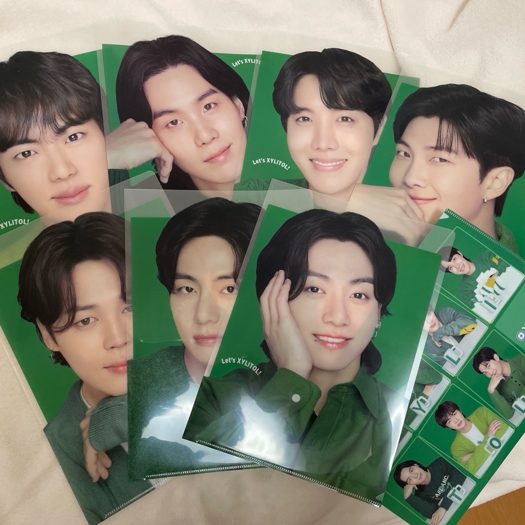 防弾少年団(BTS)(ボウダンショウネンダン)の値下げ!BTS キシリトール クリアファイル エンタメ/ホビーのタレントグッズ(アイドルグッズ)の商品写真