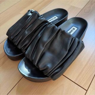 JIL SANDER(サンダル)のフリマアイテム一覧 JIL SANDER(サンダル)のフリマアイテム一覧