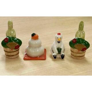 【新品】お正月の置物(4つ)(置物)