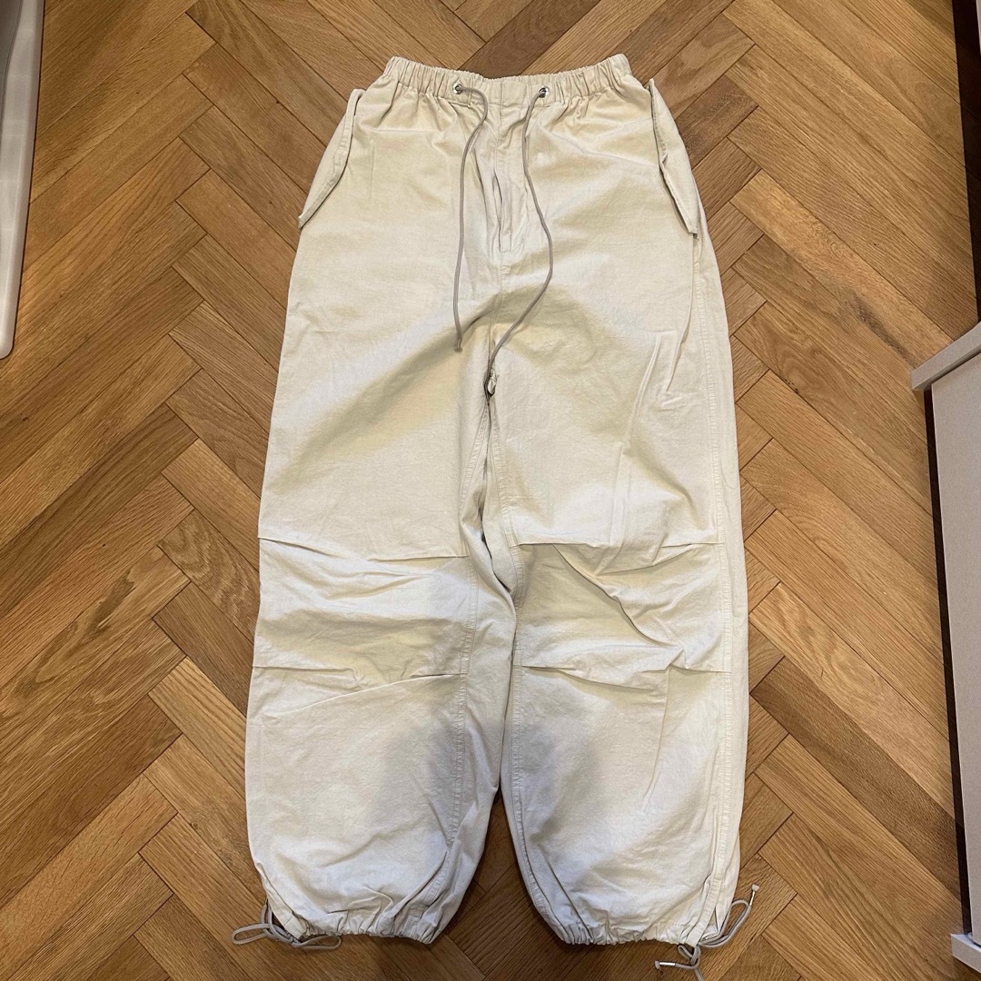 THE SHISHIKUI PARACHUTE PANTS / CREAMS THE SHISHIKUI PARACHUTE PANTS / CREAMS