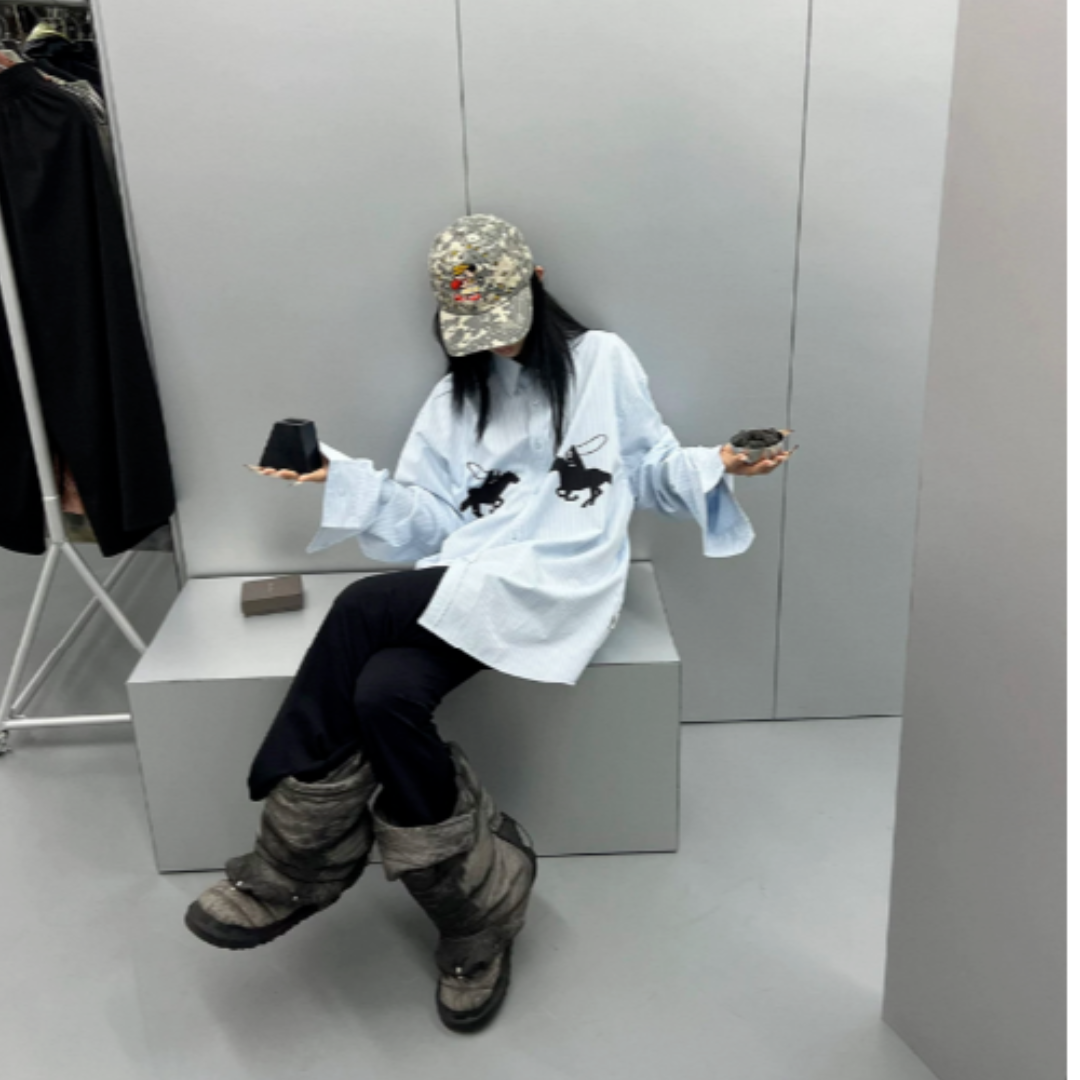 FUZZYKON ストライプオーバーサイズ長袖シャツm FUZZYKON ストライプ グラフィックプリント オーバーサイズ シャツ