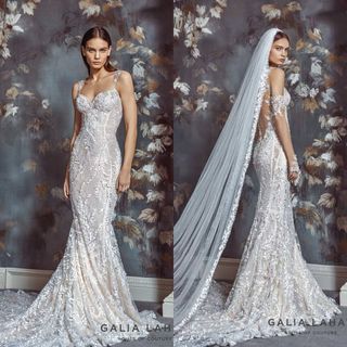 Vera Wang(ウェディングドレス)のフリマアイテム一覧 Vera Wang(ウェディングドレス)のフリマアイテム一覧