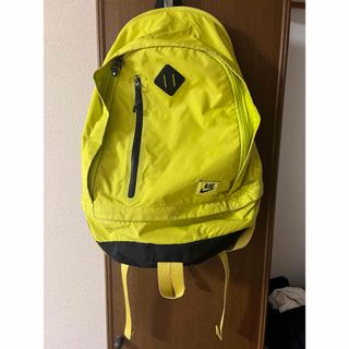 NIKE(バッグパック/リュック ・ イエロー/黄色系)のフリマ NIKE(バッグパック/リュック ・ イエロー/黄色系)のフリマ
