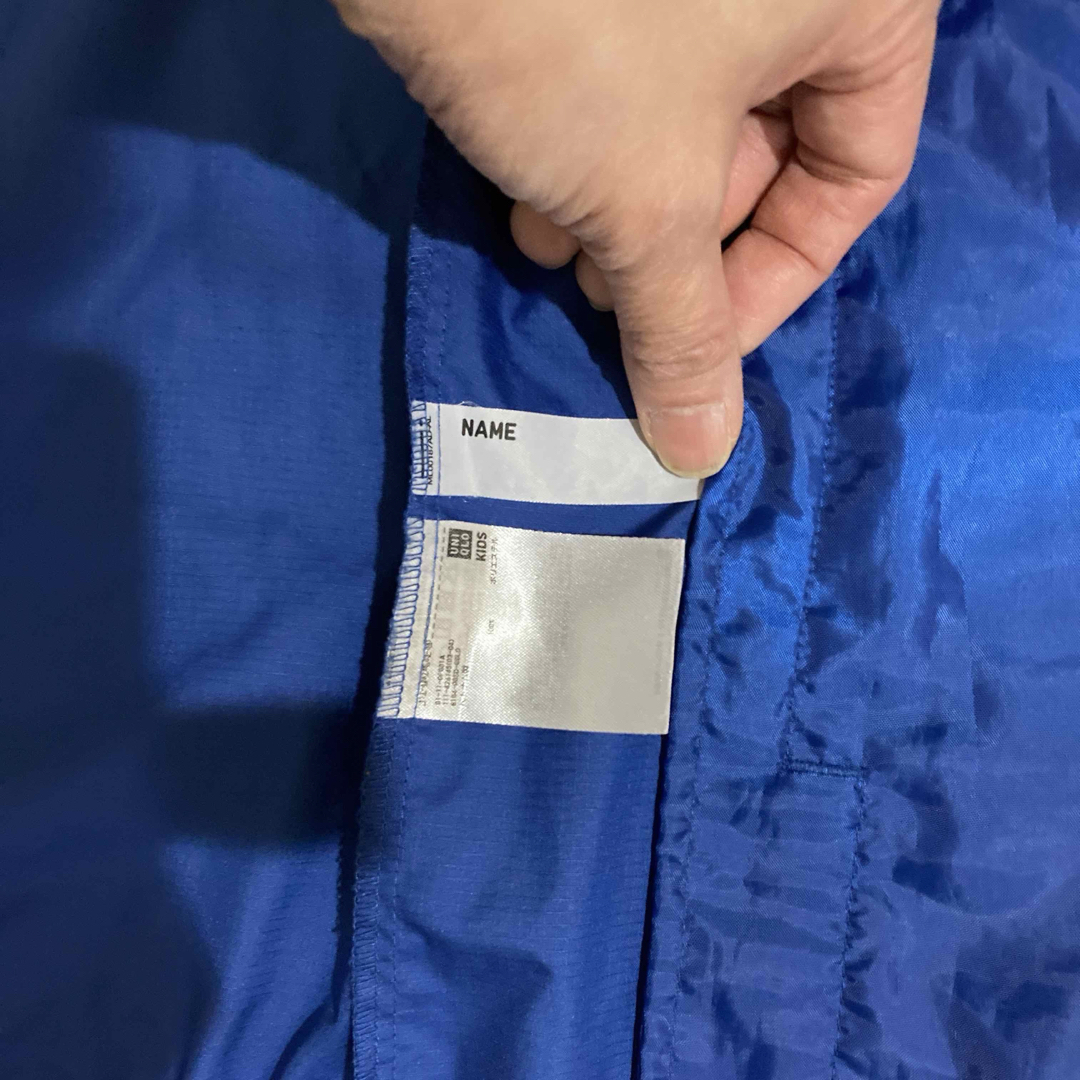 UNIQLO(ユニクロ)のウィンドブレーカー　ブルー　ユニクロ　キッズ160 キッズ/ベビー/マタニティのキッズ服男の子用(90cm~)(ジャケット/上着)の商品写真