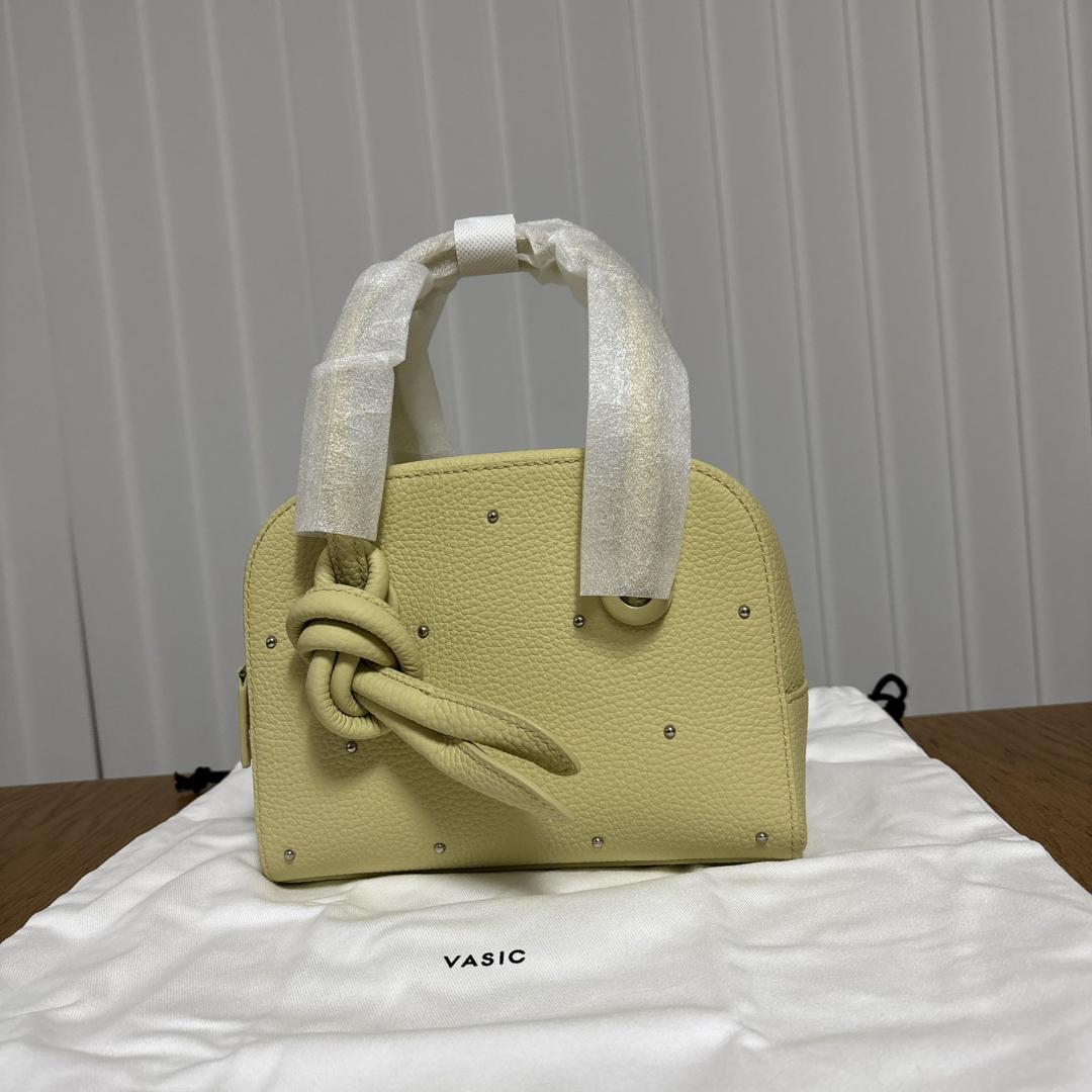 VASIC - 別注】VASIC APERO MINI MINI STUDS ハンドバッグの通販 VASIC - 別注】VASIC APERO MINI MINI STUDS ハンドバッグの通販