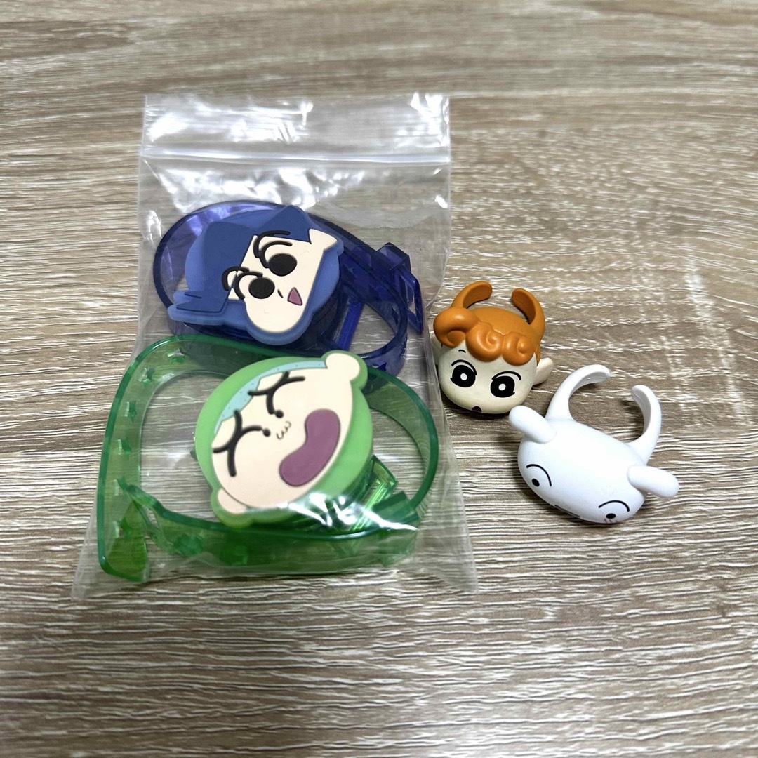 クレヨンしんちゃん(クレヨンシンチャン)のクレヨンしんちゃん ライトブレス エンタメ/ホビーのおもちゃ/ぬいぐるみ(キャラクターグッズ)の商品写真