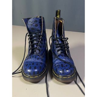 Dr.Martens(ブルー・ネイビー/青色系)のフリマアイテム一覧 Dr.Martens(ブルー・ネイビー/青色系)のフリマアイテム一覧