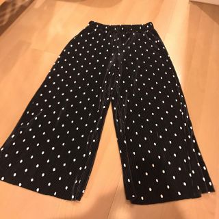 ザラ(ZARA)のプリーツドットパンツ♡(キュロット)