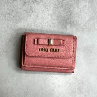 MIU MIU(ビジュー ・ 財布)のフリマアイテム一覧 MIU MIU(ビジュー ・ 財布)のフリマアイテム一覧