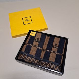 FENDI - フェンディ 新品 FENDI タオルセット モノグラム ズッカ FENDI - フェンディ 新品 FENDI タオルセット モノグラム ズッカ