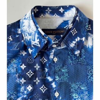 LOUIS VUITTON - 超希少 新品 タグ付き ルイヴィトンシャツ XSの LOUIS VUITTON - 超希少 新品 タグ付き ルイヴィトンシャツ XSの