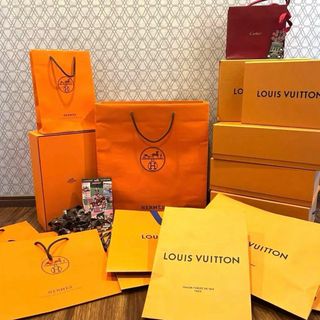 LOUIS VUITTON(ショップ袋)のフリマアイテム一覧 LOUIS VUITTON(ショップ袋)のフリマアイテム一覧