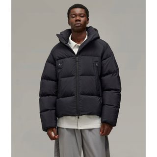 Y-3(ダウンジャケット)のフリマアイテム一覧 Y-3(ダウンジャケット)のフリマアイテム一覧