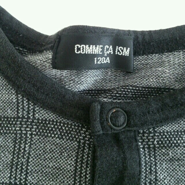 COMME CA ISM(コムサイズム)のコムサイズム☆グレーシャツ キッズ/ベビー/マタニティのキッズ服男の子用(90cm~)(Tシャツ/カットソー)の商品写真
