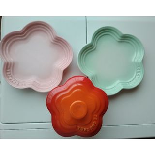 LE CREUSET - ルクルーゼ ミニホリデーディッシュ クリスマス LE CREUSET - ルクルーゼ ミニホリデーディッシュ クリスマス