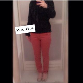 ザラ(ZARA)のZARA カラーデニムパンツ(デニム/ジーンズ)