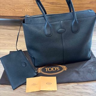 TOD'S(トートバッグ ・ ブラック/黒色系)のフリマアイテム一覧 TOD'S(トートバッグ ・ ブラック/黒色系)のフリマアイテム一覧