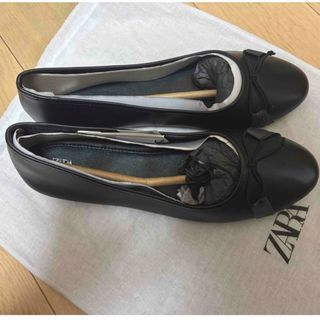 ZARA - zara スパンコールバレリーナスタイルフラットシューズ ZARA - zara スパンコールバレリーナスタイルフラットシューズ