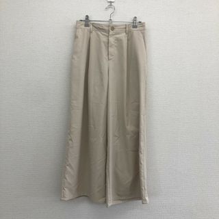 【INDIVI】インディヴィ　ベージュ系　40　ワイドパンツ　フレアパンツ　無地　シンプル(その他)