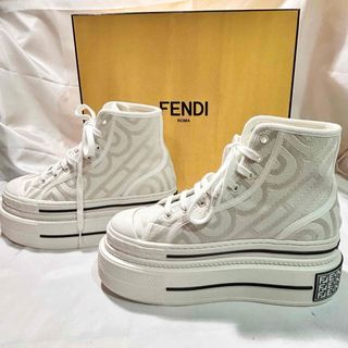 FENDI(スニーカー)のフリマアイテム一覧 FENDI(スニーカー)のフリマアイテム一覧