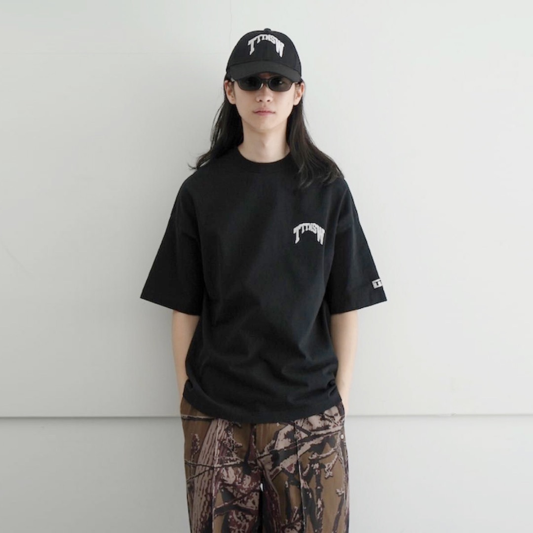 TTT MSW（ティー）の「TTT logo print sweat（Tシャツ