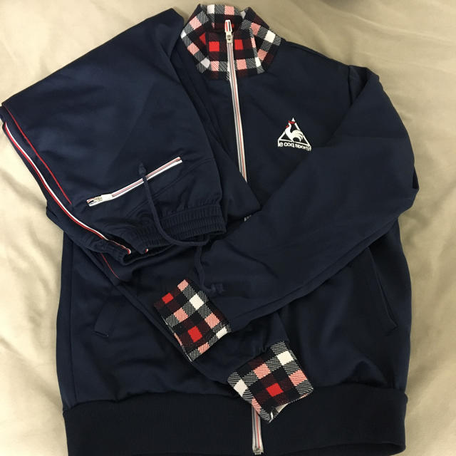 le coq sportif(ルコックスポルティフ)の値下げ✨美品☆ルコック☆lecoqsportif☆ジャージ上下☆メンズ☆Ｓサイズ メンズのトップス(ジャージ)の商品写真