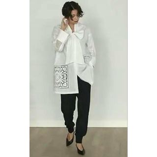 ADORE - ◇幻◇希少新品 定価3.3万円 ADORE クリアコンパクト ADORE - ◇幻◇希少新品 定価3.3万円 ADORE クリアコンパクト