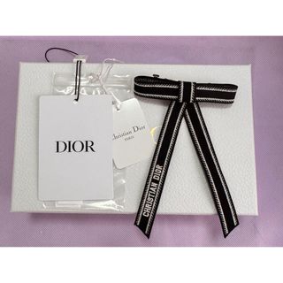 Christian Dior(バレッタ/ヘアクリップ)のフリマアイテム一覧 Christian Dior(バレッタ/ヘアクリップ)のフリマアイテム一覧