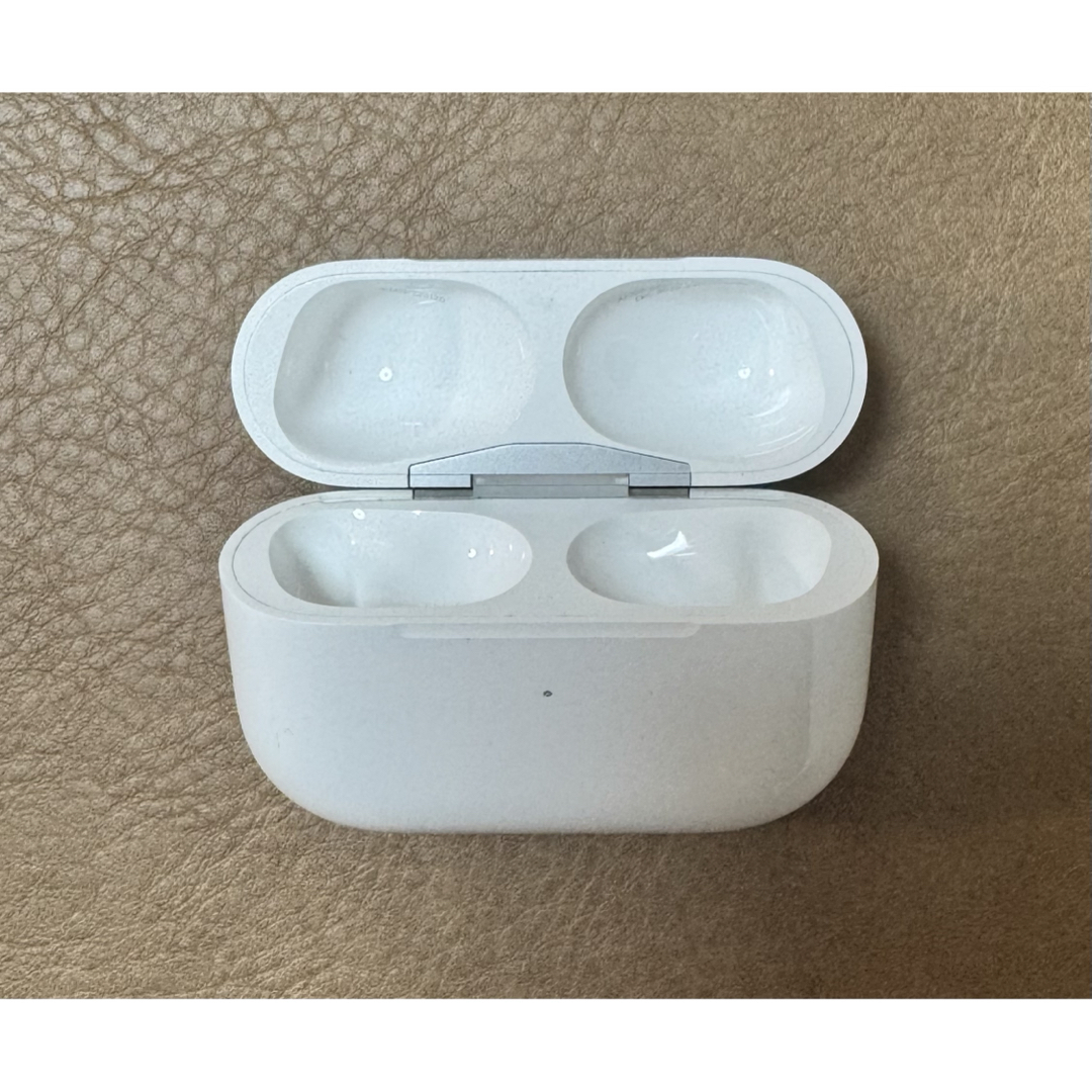 Apple - アップル Airpods Pro 第2世代(Lightningケースのみ)