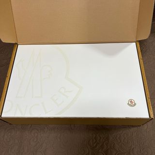MONCLER(ショップ袋)のフリマアイテム一覧 MONCLER(ショップ袋)のフリマアイテム一覧