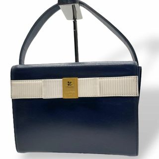 Courreges(ハンドバッグ)のフリマアイテム一覧 Courreges(ハンドバッグ)のフリマアイテム一覧