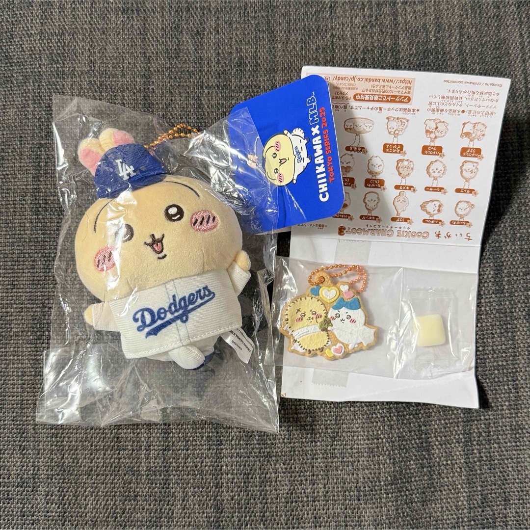 ちいかわ(チイカワ)のちいかわ×MLB TOKYO SERIES マスコット うさぎ(ドジャース) エンタメ/ホビーのおもちゃ/ぬいぐるみ(キャラクターグッズ)の商品写真