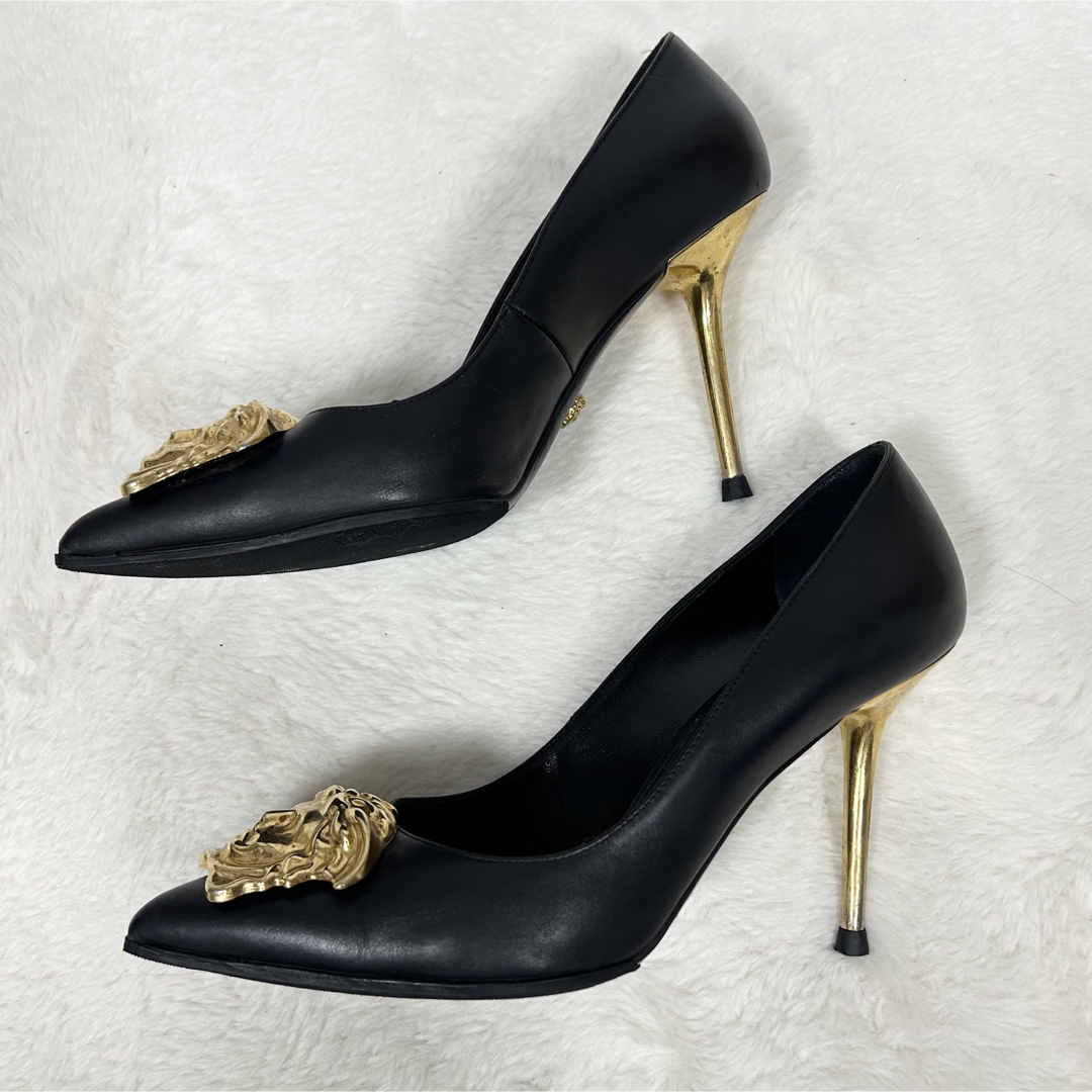 希少!VERSACE ピンヒール メデューサ パンプス ハイヒール レザー 希少!VERSACE ピンヒール メデューサ パンプス ハイヒール レザー