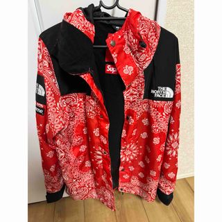 Supreme(ペイズリー ・ マウンテンパーカー)のフリマアイテム一覧 Supreme(ペイズリー ・ マウンテンパーカー)のフリマアイテム一覧