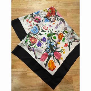 GUCCI - 最終価格!GUCCI 花柄 スカーフ フードの通販|ラクマ GUCCI - 最終価格!GUCCI 花柄 スカーフ フードの通販|ラクマ