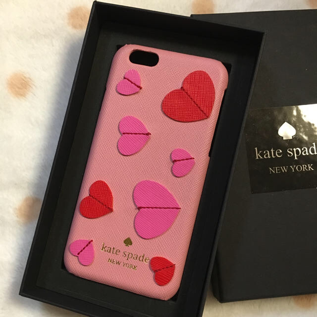 kate spade new york(ケイトスペードニューヨーク)のケイトスペード ハート iphone6/6sカバー スマホ/家電/カメラのスマホアクセサリー(iPhoneケース)の商品写真