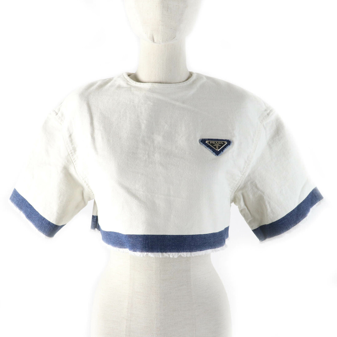 PRADA - 極美品★PRADA プラダ 2021年製 GFT012 コットン100％ 三角ロゴプレート付 カットオフ クロップド デニムトップ ホワイト インディゴ 36 イタリア製 正規品 レディース