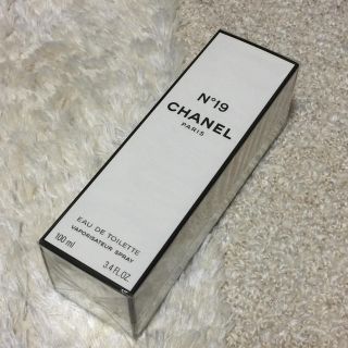 シャネル(CHANEL)のまりりん様専用新品未開封 シャネル No.19(香水(女性用))