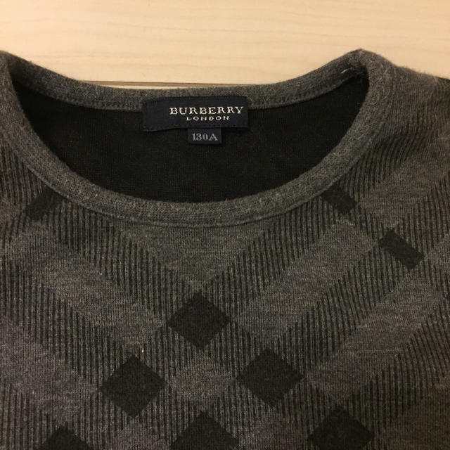 BURBERRY(バーバリー)のリル様専用❗️ キッズ/ベビー/マタニティのキッズ服女の子用(90cm~)(Tシャツ/カットソー)の商品写真