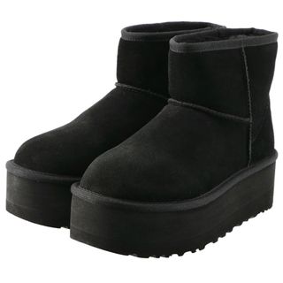 UGG(厚底 ・ ブーツ)のフリマアイテム一覧 UGG(厚底 ・ ブーツ)のフリマアイテム一覧