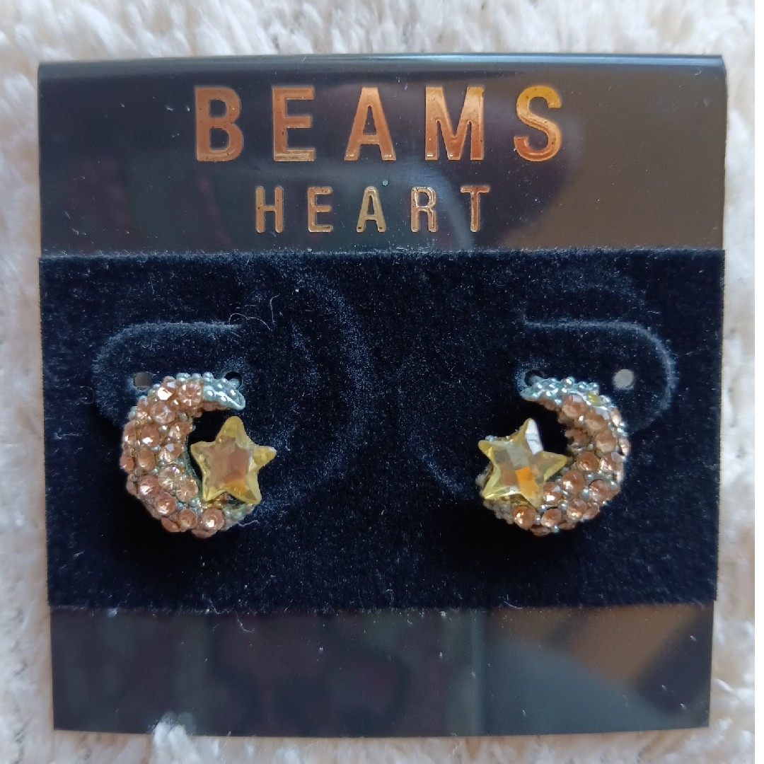BEAMS(ビームス)のBEAMS HEART 月と星のストーンピアス 新品未使用 レディースのアクセサリー(ピアス)の商品写真