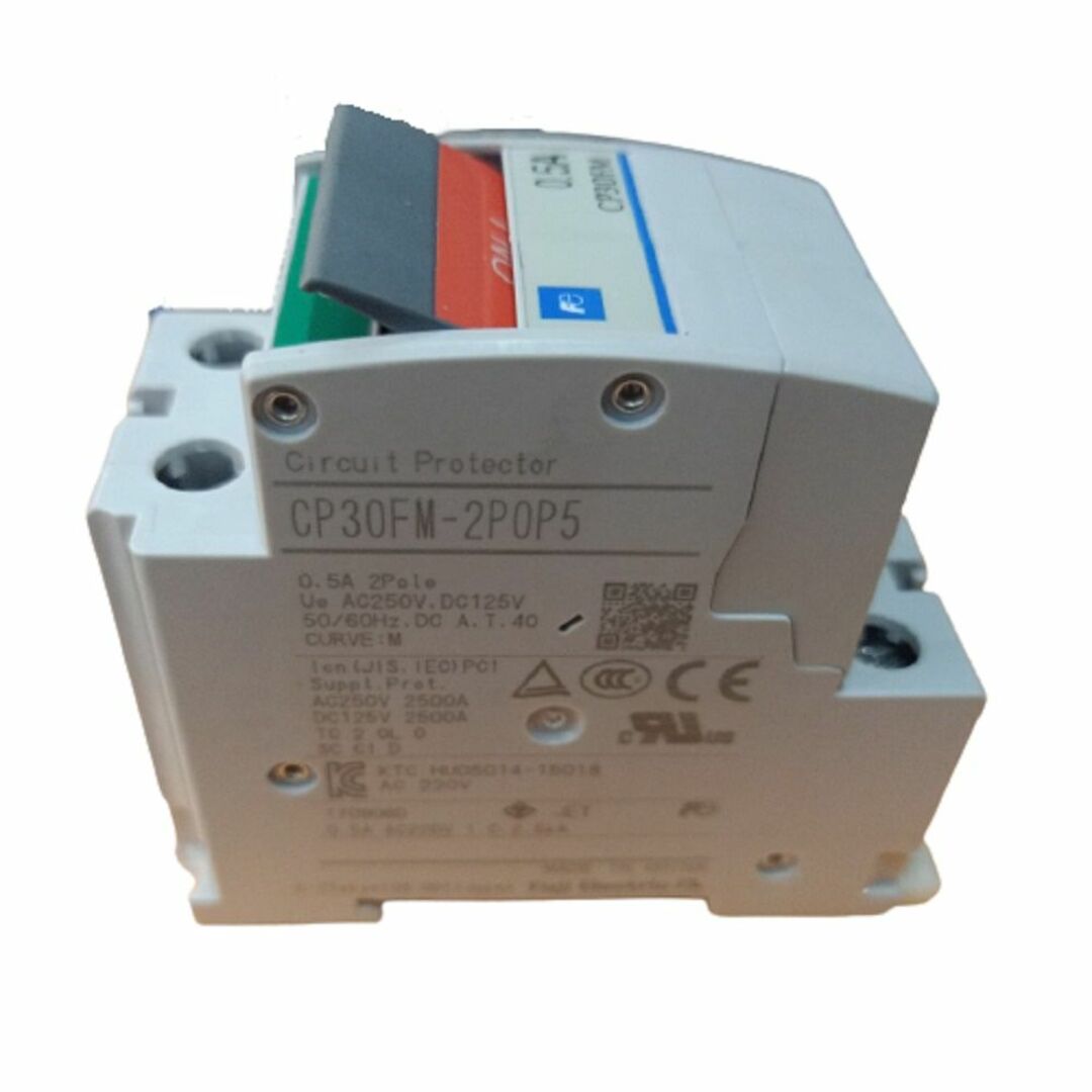 サーキットプロテクタ 中速形 2極 0.5A CP30FM-2P0P5 インテリア/住まい/日用品のインテリア/住まい/日用品 その他(その他)の商品写真
