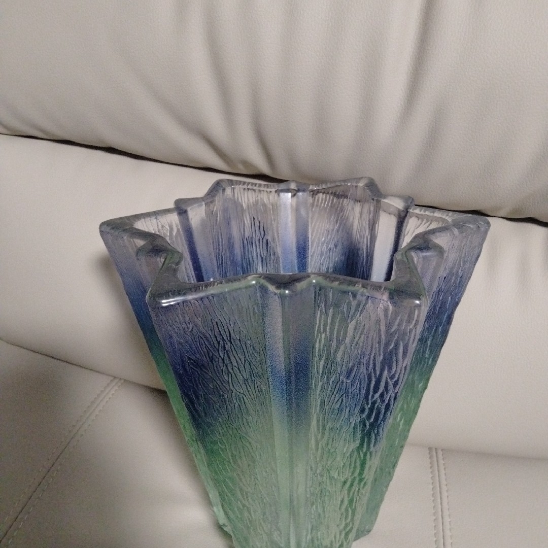 希少 イタリア製 大きな花瓶 インテリア/住まい/日用品のインテリア小物(花瓶)の商品写真