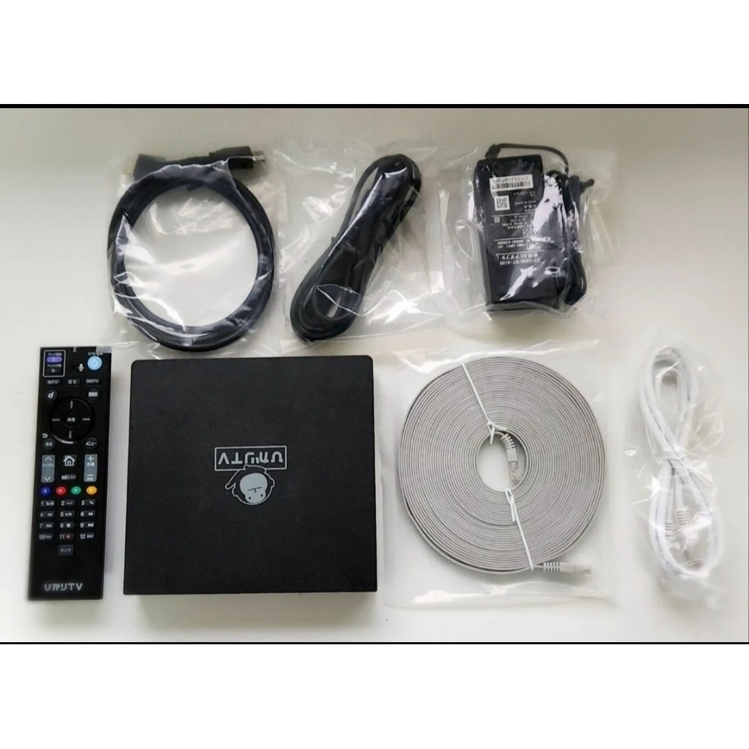 ひかりTV4K対応トリプルチューナーST-3400 初期化済み レンタル料金不要 スマホ/家電/カメラのテレビ/映像機器(映像用ケーブル)の商品写真